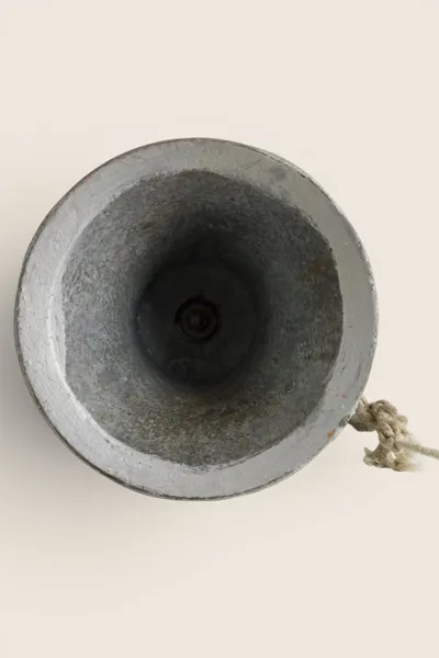 BJÄLLRA, sk vällingklocka, malm, sannolikt 1800-tal