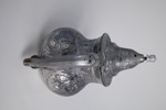 Orientalisk tekanna i graverad metall, 1900-tal