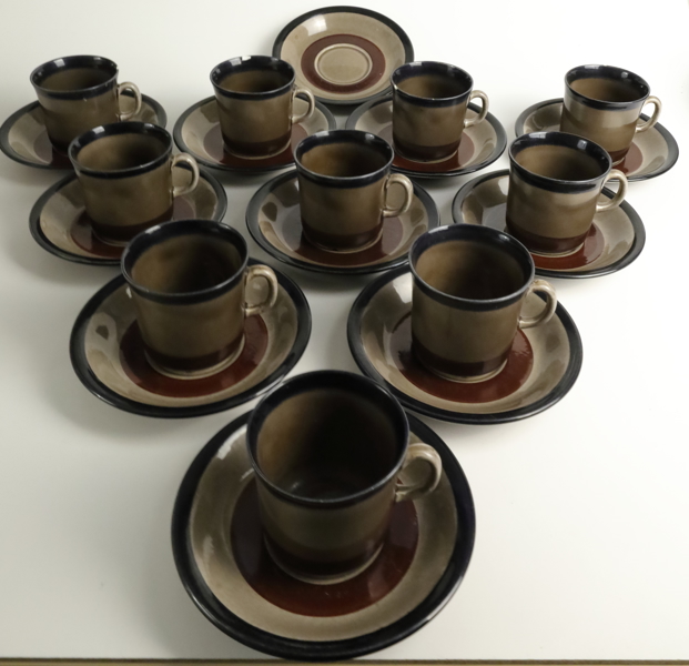 Uppsala-Ekeby “Party” – Kaffeservis, Vicke Lindstrand, 26 delar