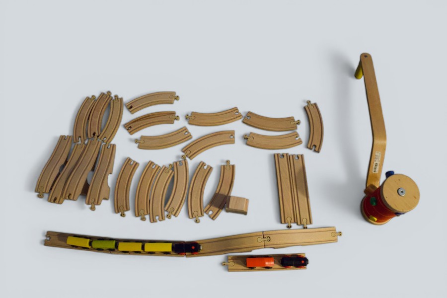 BRIO/IKEA Träjärnväg med tåg och rälsdelar, (blandat), 1900-talets slut