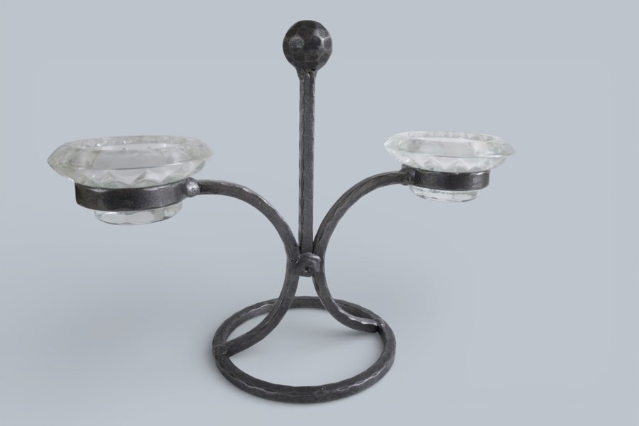 LJUSSTAKE, SMIDE OCH GLAS, 1900-TAL