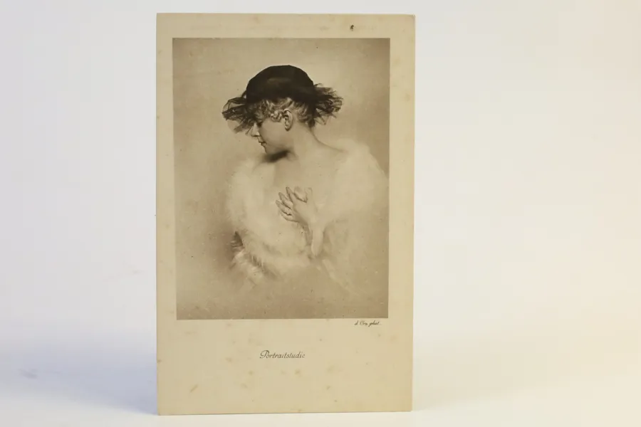 MADAME D’ORA (DORA KALLMUS, 1881–1963), ”Porträtstudie”, fotografiskt konstkort, Wien, omkring 1910–1915.