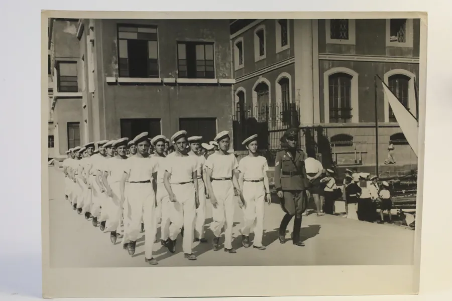 FOTO TRONCONE, tre fotografier från det fascistiska Italien, Neapel, sannolikt 1930-tal