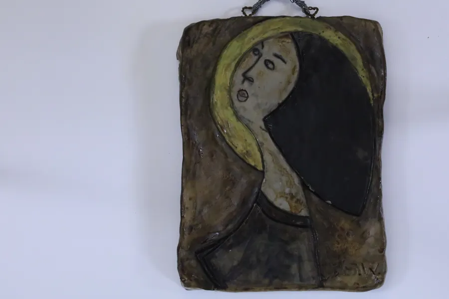 SVERIGE. STIG WÅHLBERG, Tällberg, ”Madonna”, glaserad keramikrelief, ca 1960