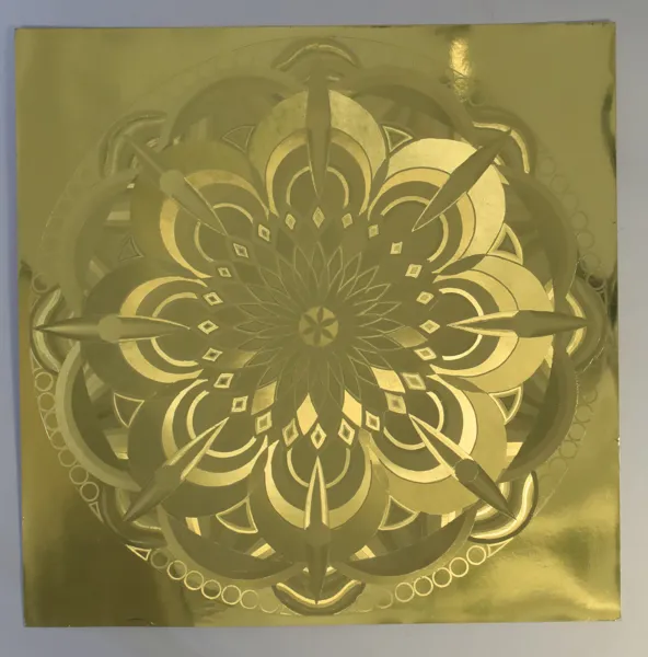 RADIALLT ORNAMENT, DEKORATIV RELIEF I METALLFOLIE, 1900-TAL
